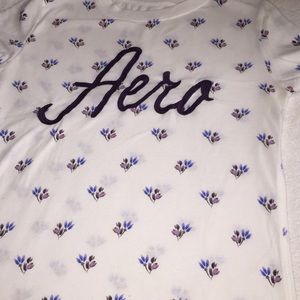 White Aeropostale shirt with flower patterns